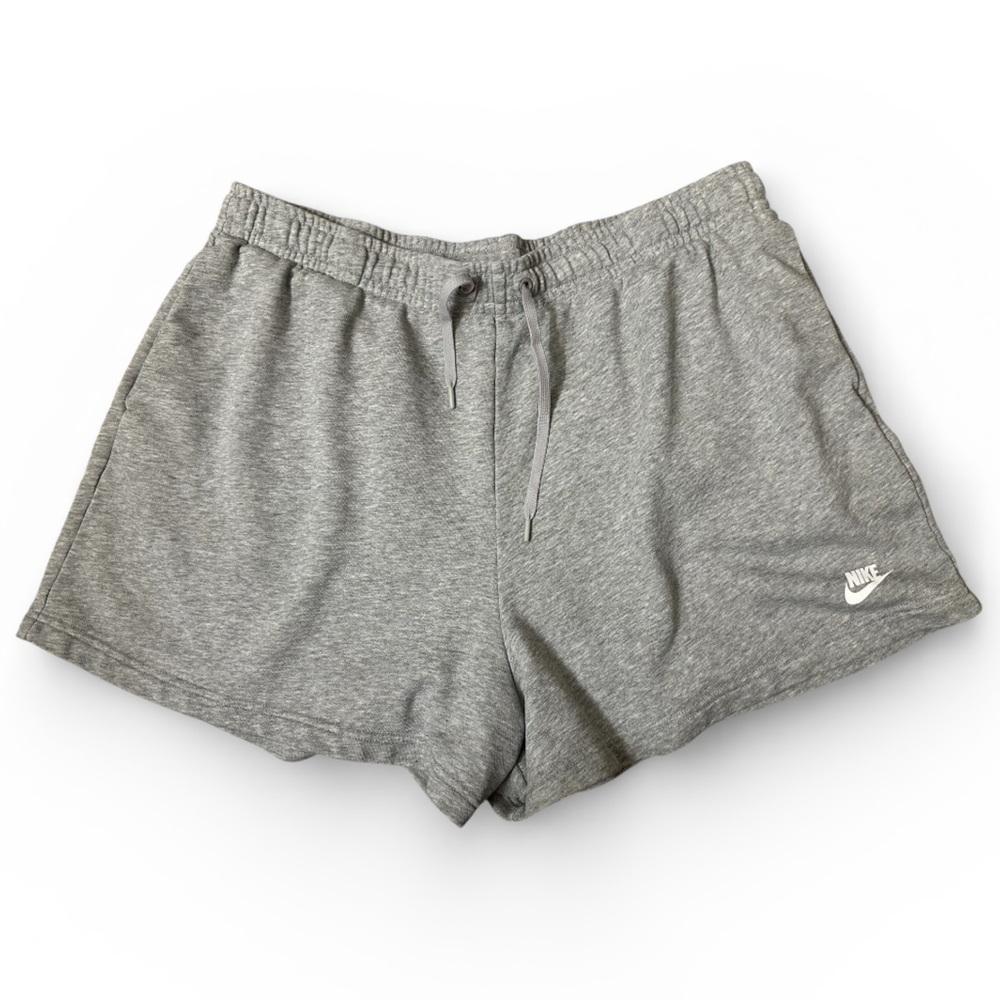 Nike Women’s Light Gray Sweat Shorts- 1X